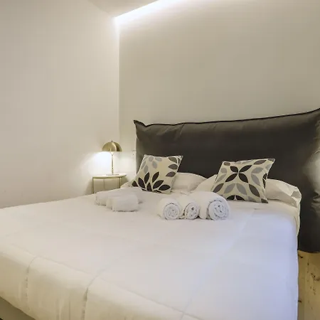 Luxury Gem-hosted By Sweetstay Milão