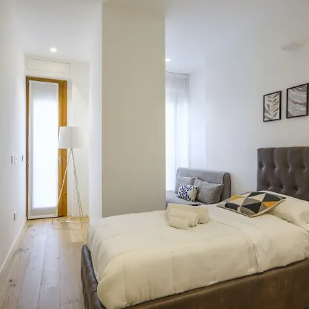 Luxury Gem-hosted By Sweetstay * Milão