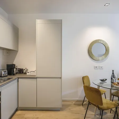 Luxury Gem-hosted By Sweetstay Apartamento