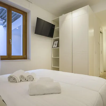 Apartamento Luxury Gem-hosted By Sweetstay Milão